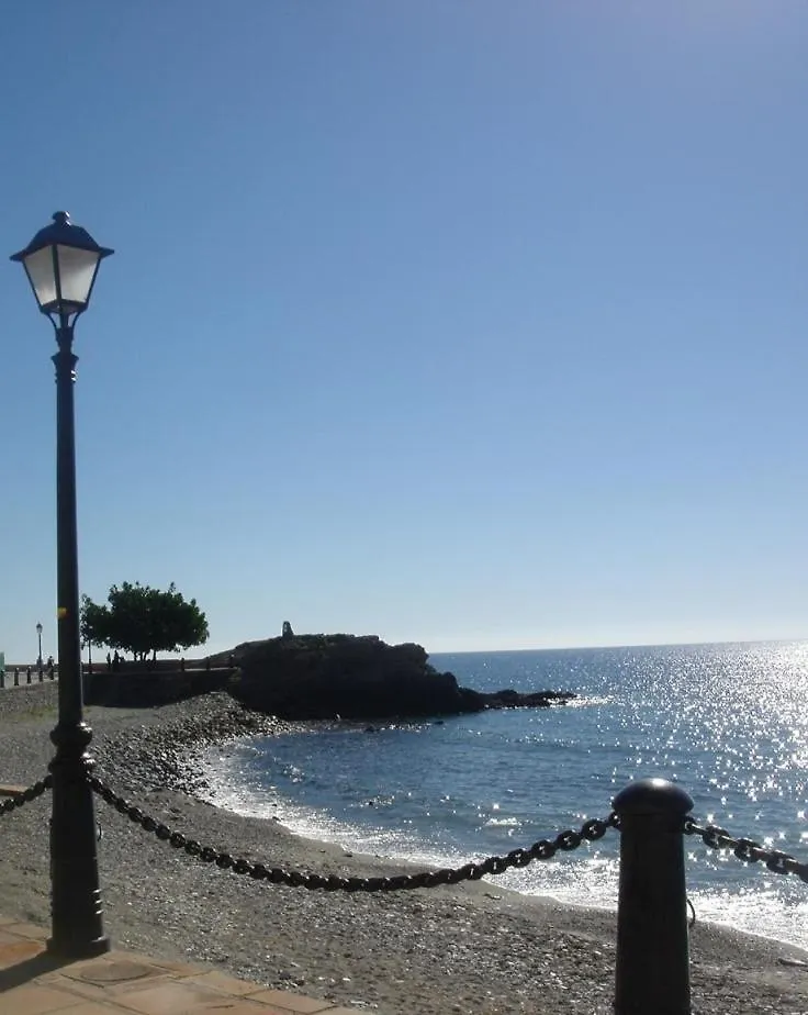 Lovely Rooftop Apartment La Palmera Azul Almunecar 0*,  Spain